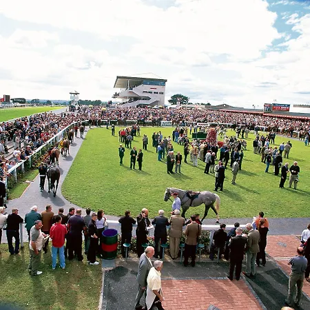 Ξενοδοχείο Clayton 4*