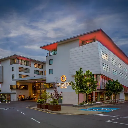 Clayton Hotel 4*