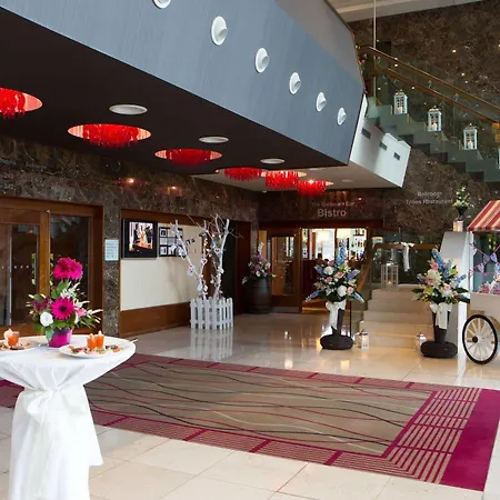 Hotel Clayton 4*